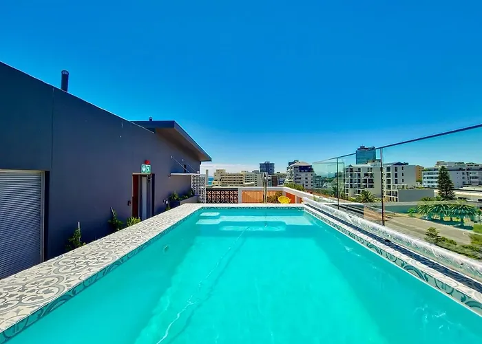 Seaside, Modern Luxury Apartment