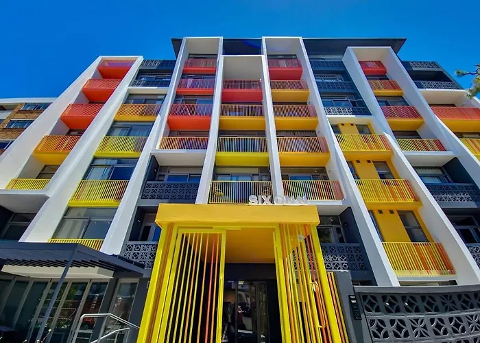 Seaside, Modern Luxury Apartment